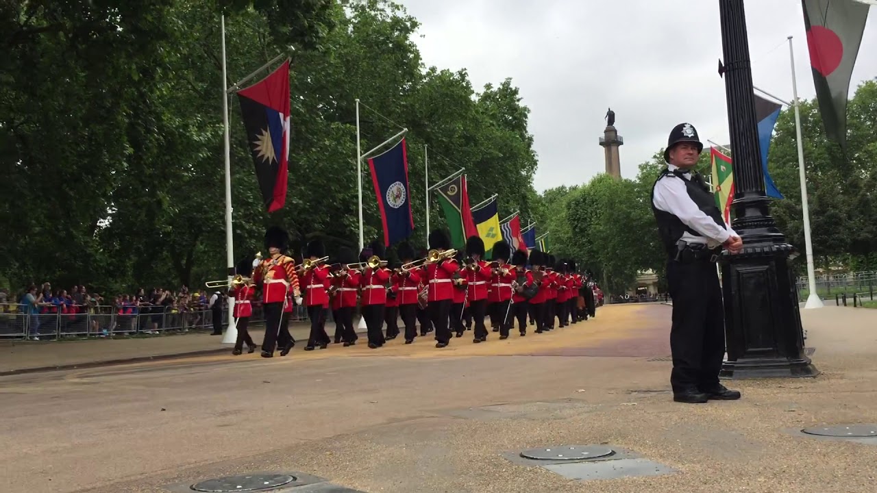 Band of the Irish guards. Colonels review