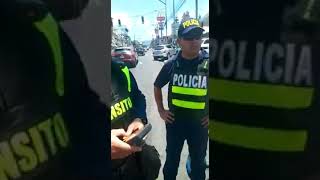 POLICIAS DE COSTA RICA