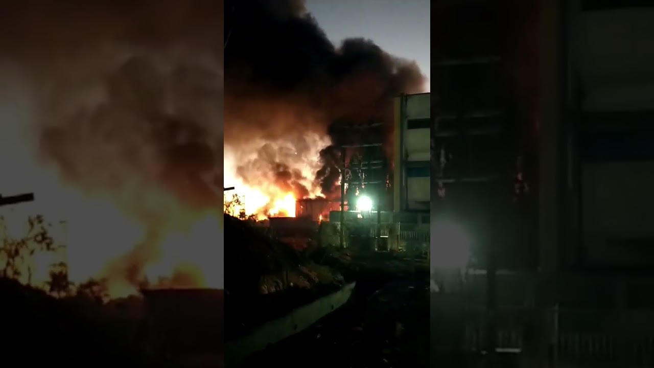 A massive fire broke out in a company in Tarapur MIDC area of ​​Palghar district.