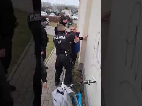 Video: Prečo Sa Policajtom Hovorí Odpadky?