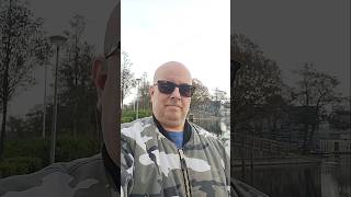 Download Lagu Nee nee nee tegen een AZC niet voor deugkneuzen MP3