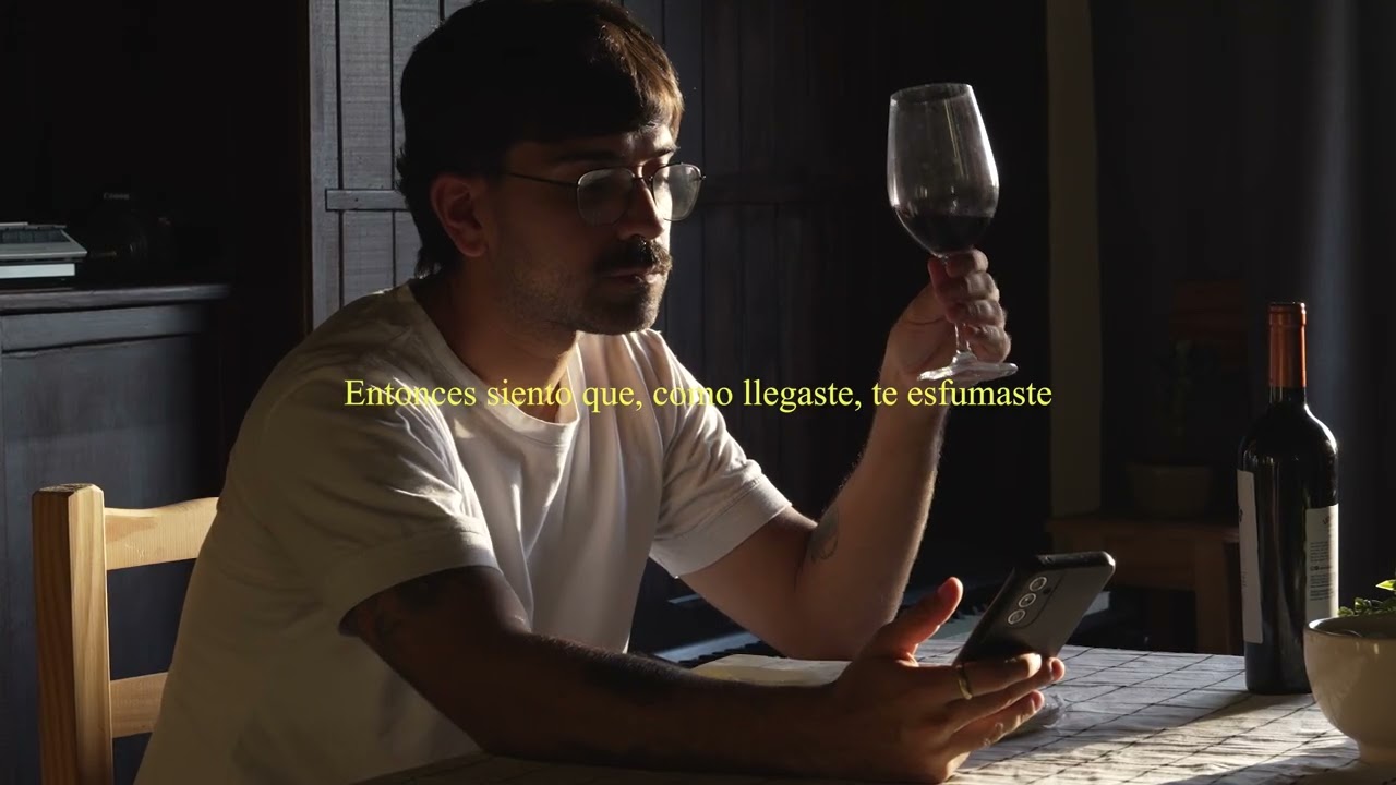 Emilio. - Verte (Visualizer) auf YouTube ansehen Emilio. - Verte (Visualizer) auf YouTube ansehen