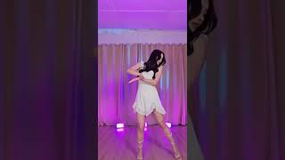 Nancy momoland X innah bee dance on flower song @InnahBee #blackpink #jisso #nancy #kpop #short