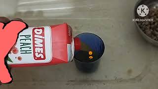 Neck Toons Küçük Karakter Ve Harf Meyve Suyu Jeneriki