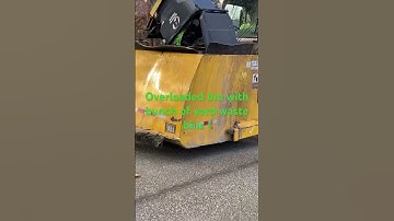 Overloaded Garbage bin ! #shorts #wastemanagement #frontloader #overloded  #august #2023 #garbage