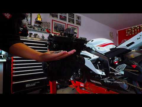 Suzuki GSXR250 Engine Overhaul