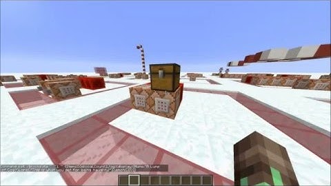 Minecraft - Custom Items In Chests Tutorial | Command Block Advent Calendar [Day 23]