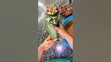 HOW TO WRAP YOUR MOI MOI LEAF LIKE A PRO #shorts  #moimoi #naijafood