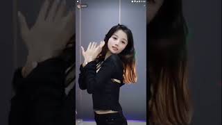 泡泡老师20220607235245
