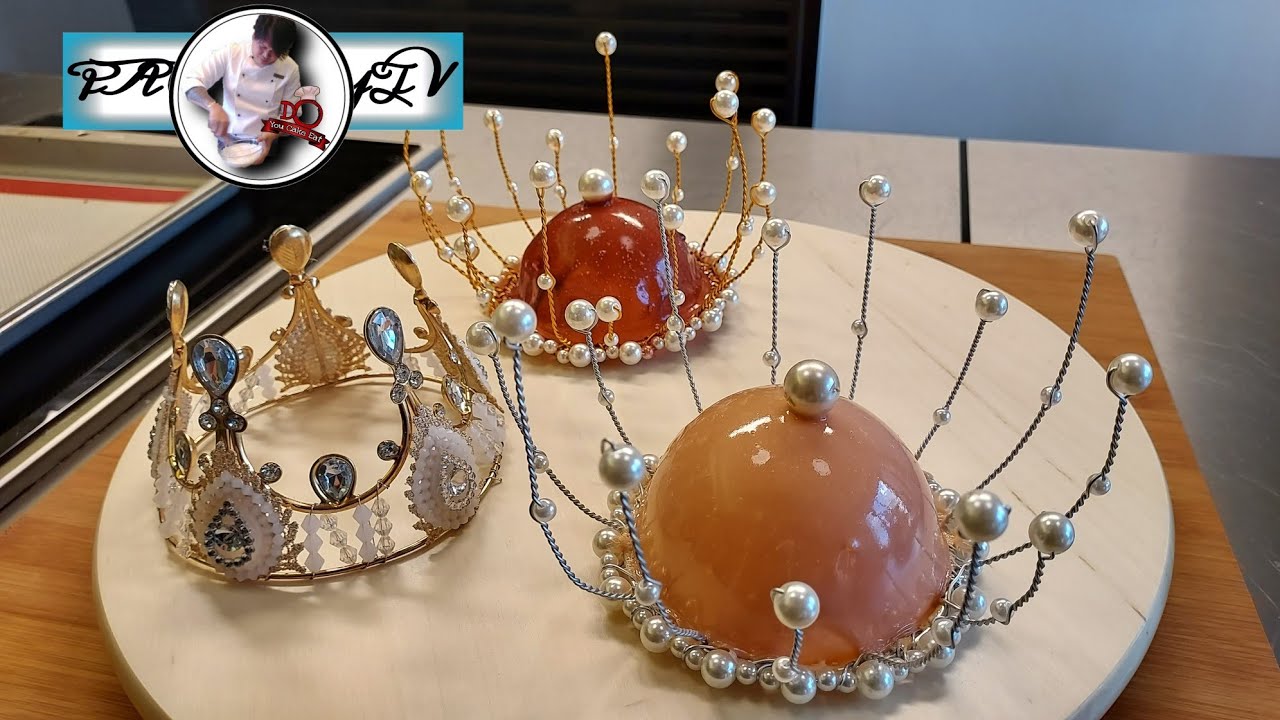DIY Crown Cake Topper / 
