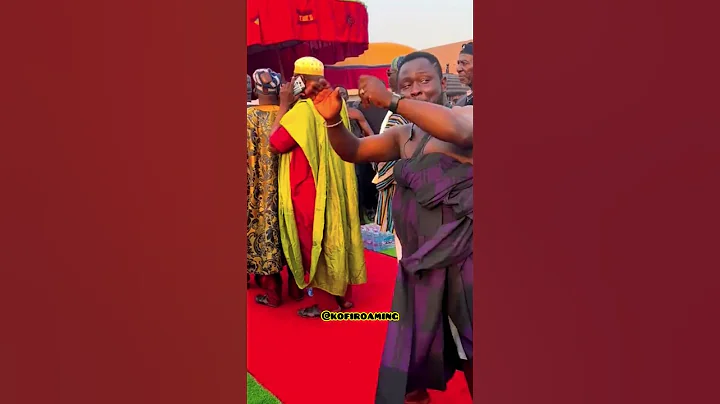 Man Steals the Show with Royal Kete Dance Moves 👑🔥 #ghanaculture
