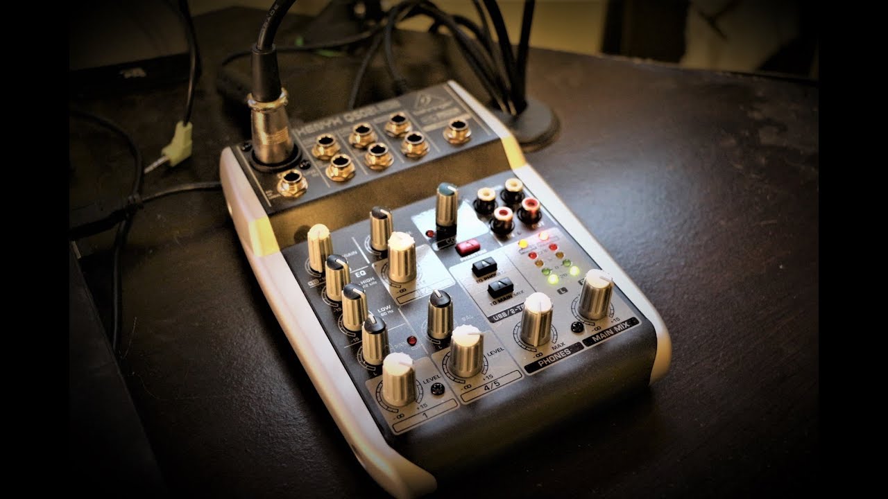 Review Behringer Q502USB Mixing Panel YouTube