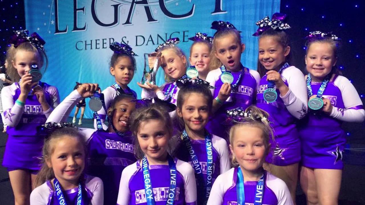 Surrey Starlets 2015-16