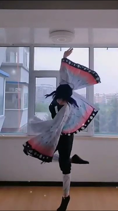 Shinobu Kochou Dance Cosplay 💞