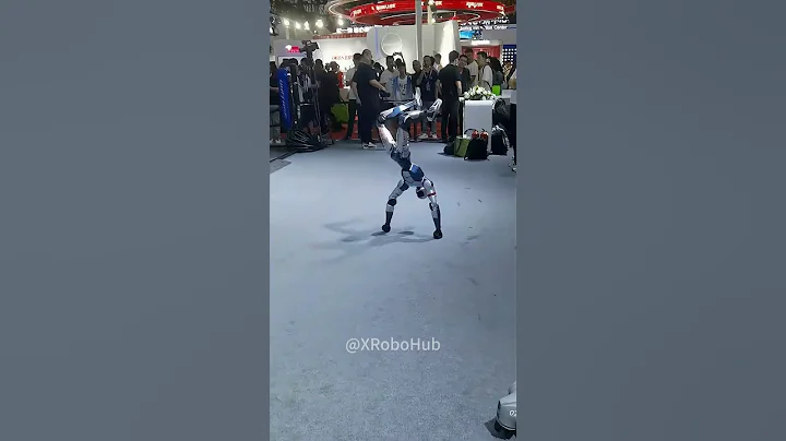 🤖 A $5900 robot?! Unitree's R1 just broke the market! #wrc2025  #humanoidrobot  #robotics