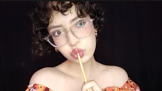 ASMR HAGO DE TODO EN TU CARA, mucha b4b1t4, asmr rápido, mascando chicle, te maquillo screenshot 3