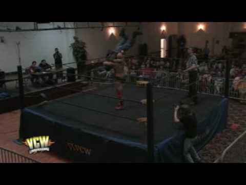 Manscout Jake Manning vs ROH's Grizzly Redwood