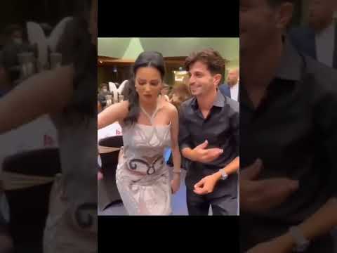 الفنانة صفاء سلطان تغني مع عباس جعفر