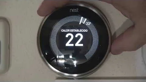 ¿Cómo se hace circular el aire frío en una casa?