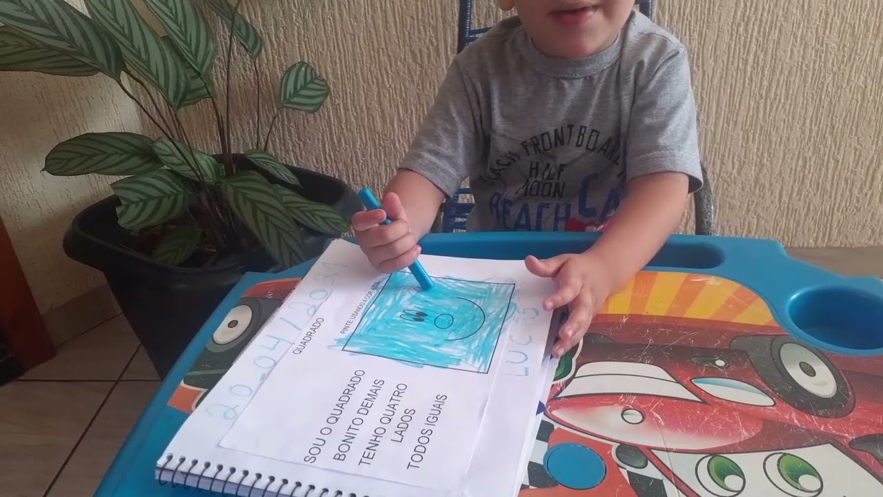 Atividade 20/04/2021Aprendendo sobre quadrado .pintar quadrado azul YouTube