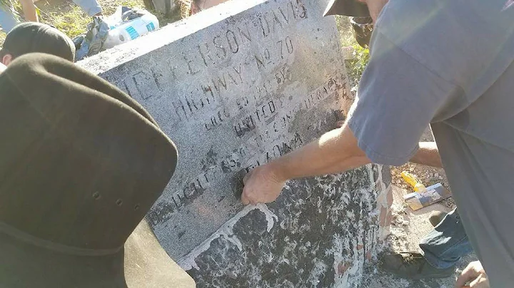 RAW VIDEO: Kelly Townsend's video of Confederate m...