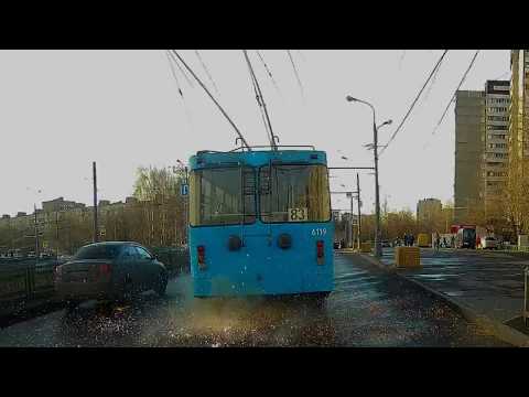 Короткое замыкание в троллейбусе. Москва 13.04.2018 г. Short circuit in the trolleybus.