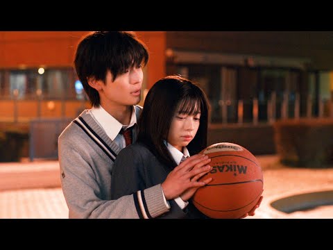 高橋文哉＆桜田ひより、バックハグ寸前＆ほっぺムギュ！胸キュンシーンのオンパレード　映画『交換ウソ日記』予告映像