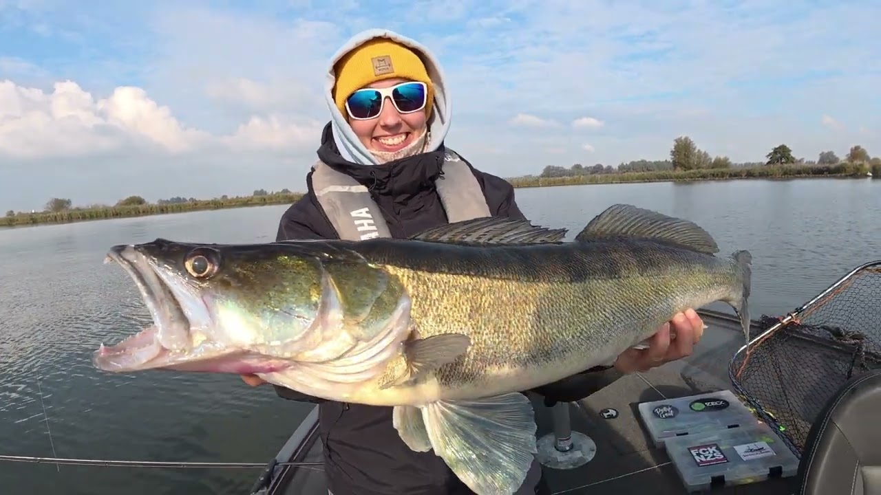 Lure Fishing Guide mit ein 70+ zander