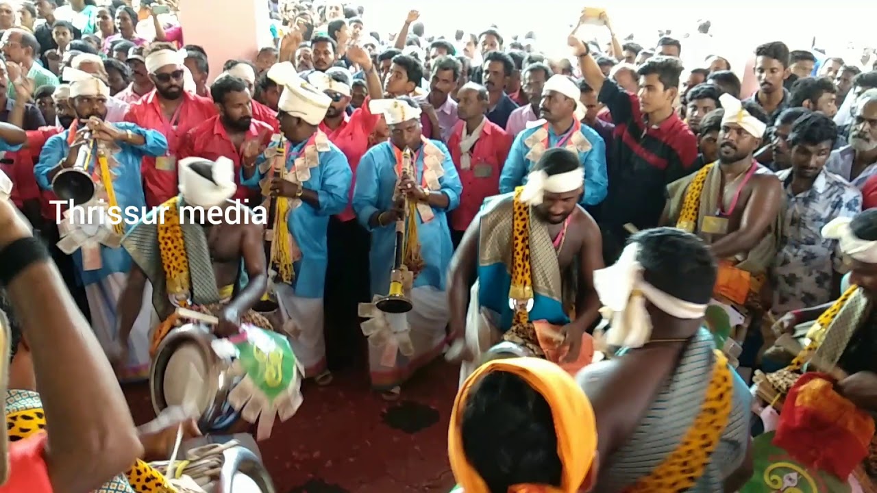 കരിയന്നൂരിന്റെ  നാദസ്വരം പൊളിച്ചു