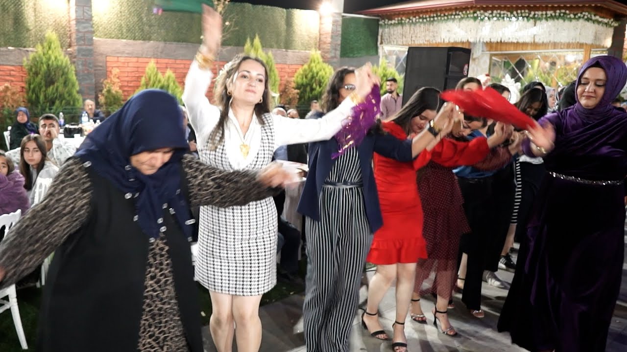 Halay Başı Harika Oynadı Gülşah & Zekeriya Nikopolis kır Bahçe Dügün Salonu