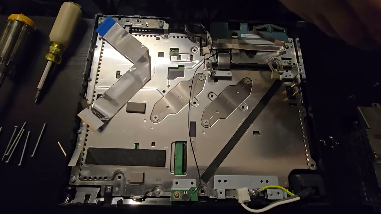 Ultimate PS3 (CECHA01) Build (PART 1): PSU and BD Drive Upgrades.