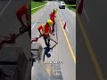 たった一本のパイプで黒い補修材を絞り出すだけで、本当に道路が直せるの？#道路標示 #道路補修 #道路メンテナンス #科学普及 #豆知識