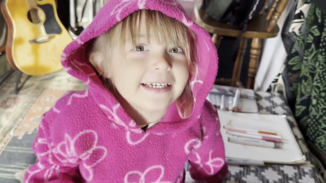 @RadioVeniceTV   Sound check interviews live stream from Venice of America… @MysticalJoyride  