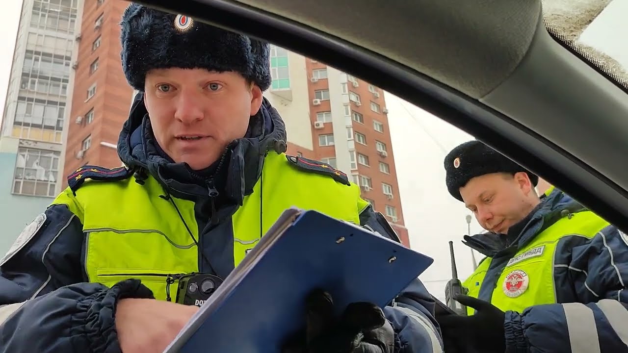 ИДПС Тухтаров плевал на права граждан и ФЗ о полиции