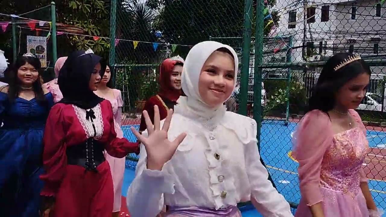 cosplay renaisance sman 3 