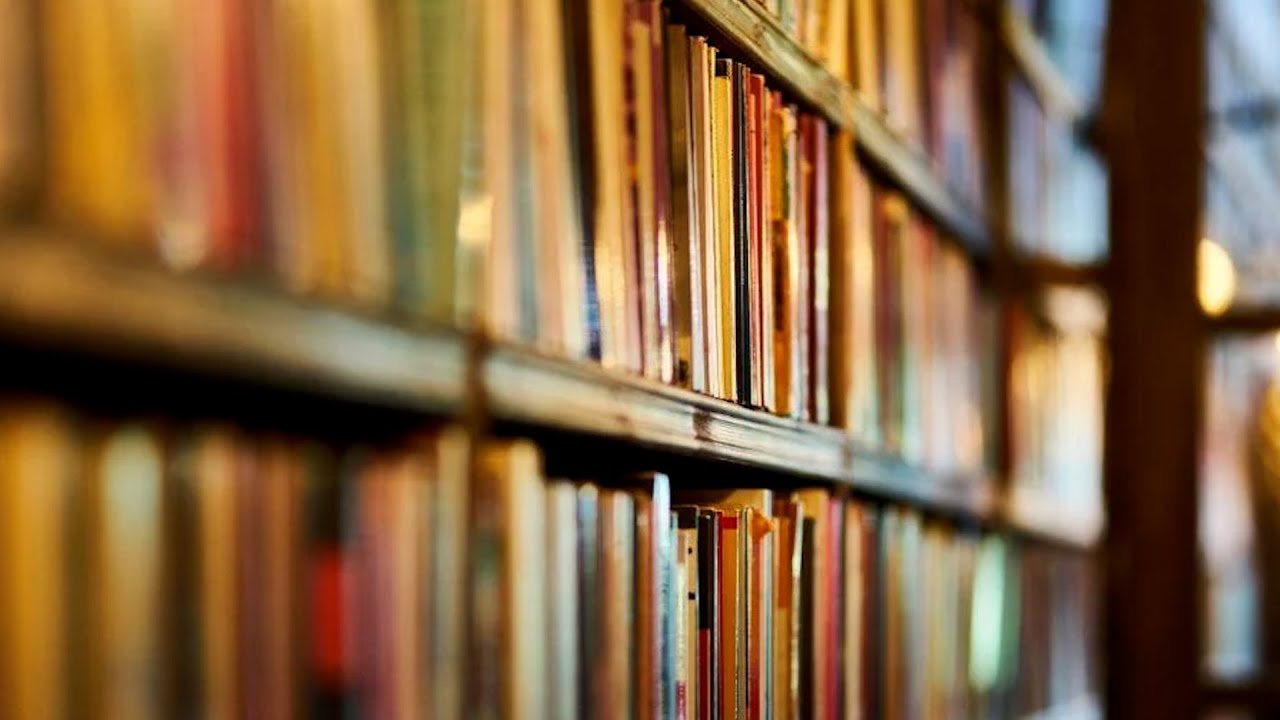 Oregon library book ban requests hit record high; 3 requests in Deschutes Co.