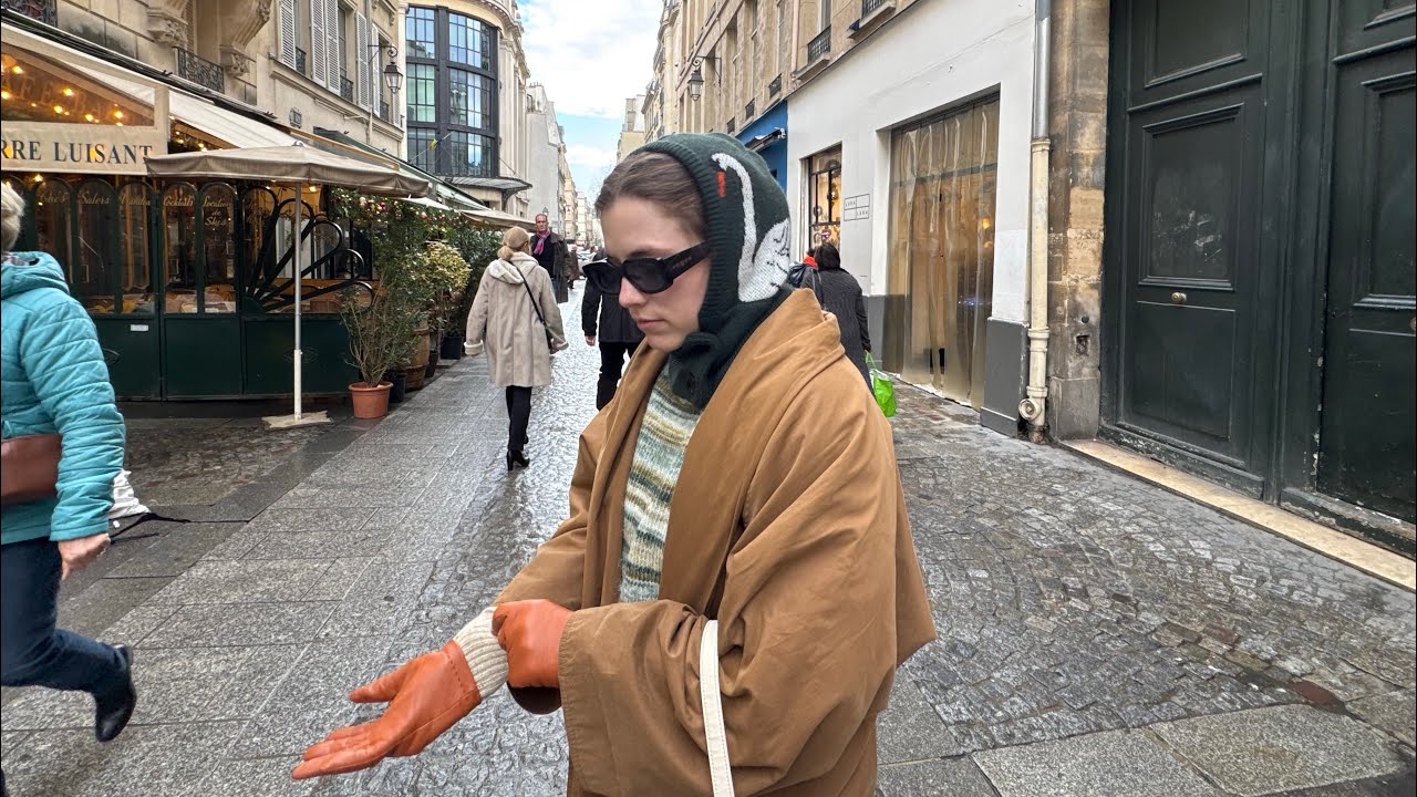tres germanes a parís