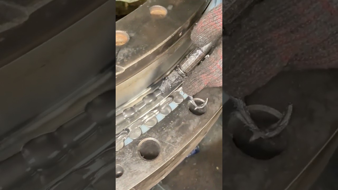 Crane Double Row Roller Turntable Maintenance Process!