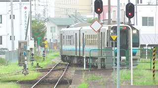 2023.08.12　JR五所川原駅　五能線 深浦行き到着【GV-E400系・2826D】　2023.08.12