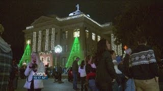 Event kicks off the holiday season in williamson county