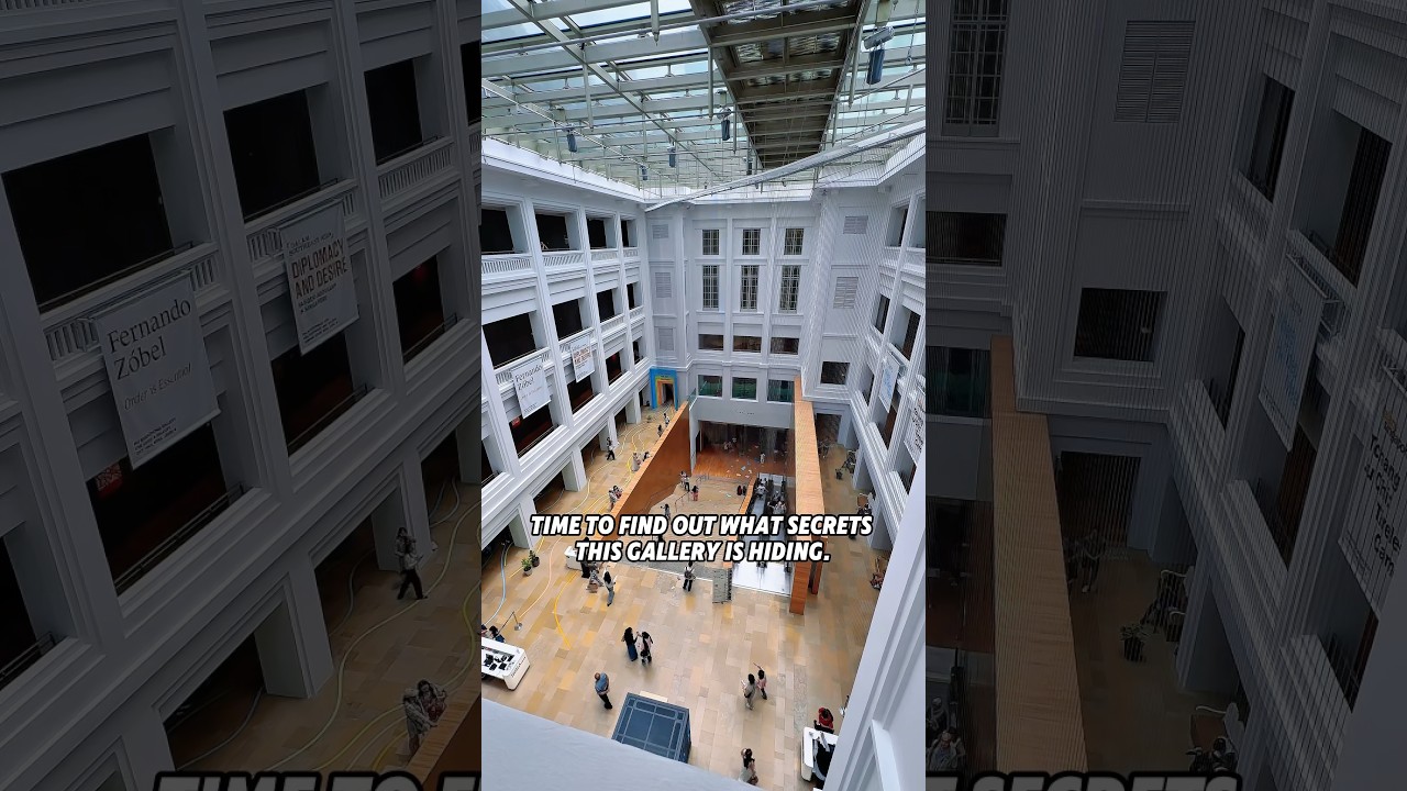 We found the $50 note painting! 🐅🔥 Raden Saleh’s wild scene is just one gem at the gallery.