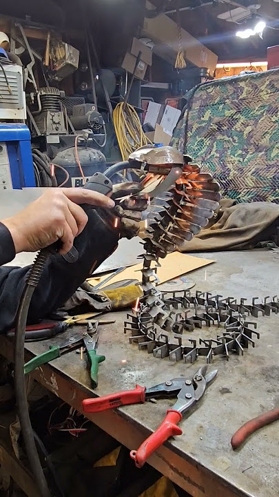 #customfabrication #metalsculpture #metalwork #metalfabrication @Metalmindfabrication