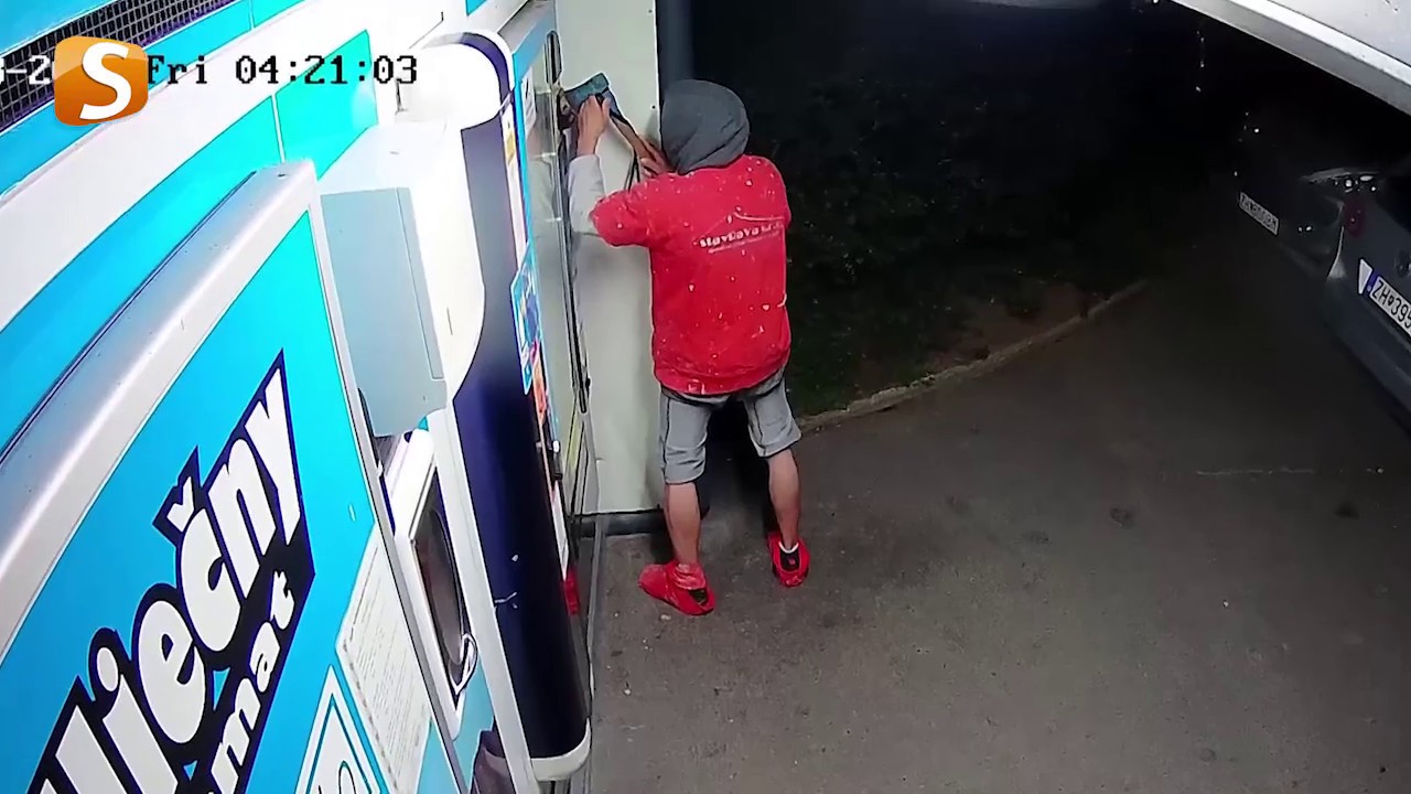 MLIEČNY AUTOMAT OPÄŤ VYKRADNUTÝ (Žiar nad Hronom)
