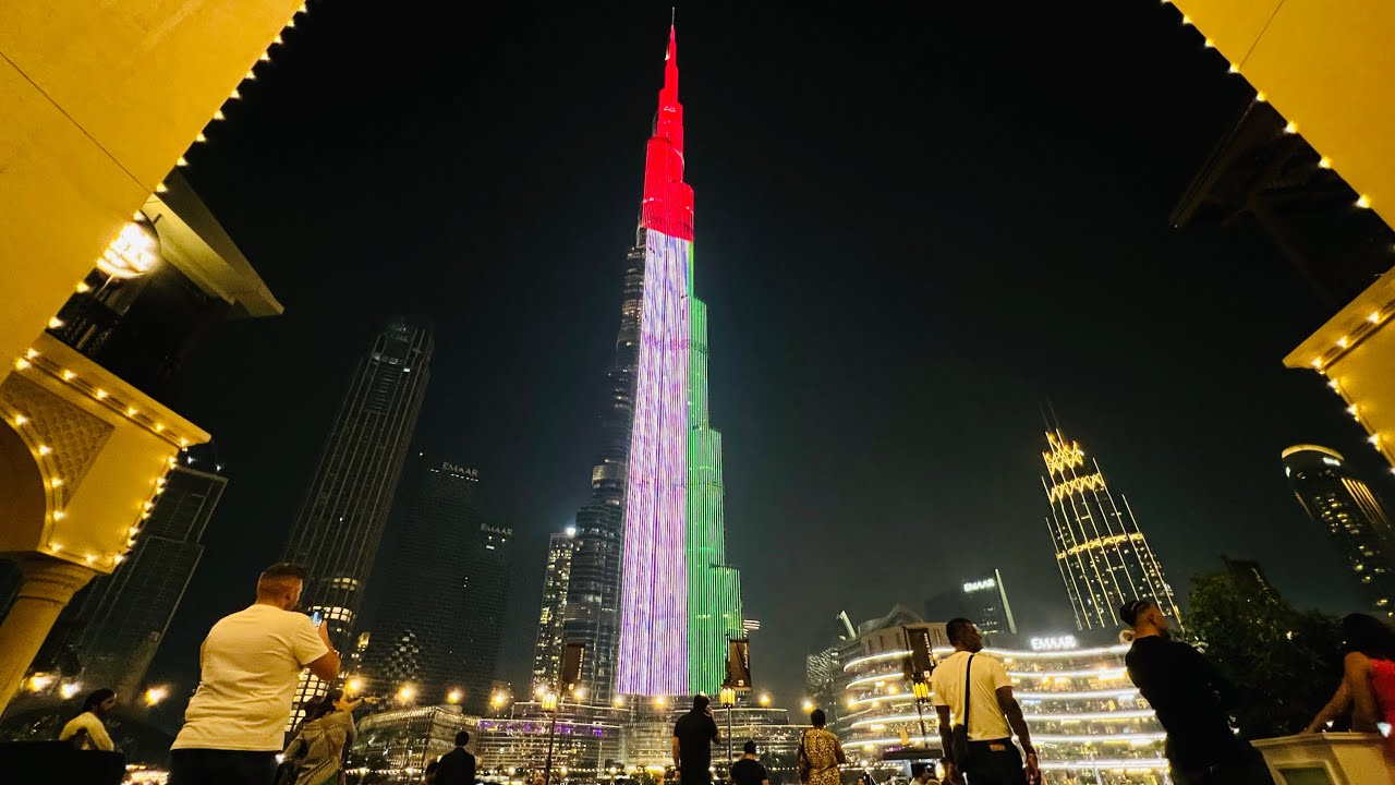 Burj Khalifa Dubai Lights Up UAE Flag Day Nov 3 2022 YouTube burj-khalifa-dubai-lights-up-uae-flag-day-nov-3-2022-youtube