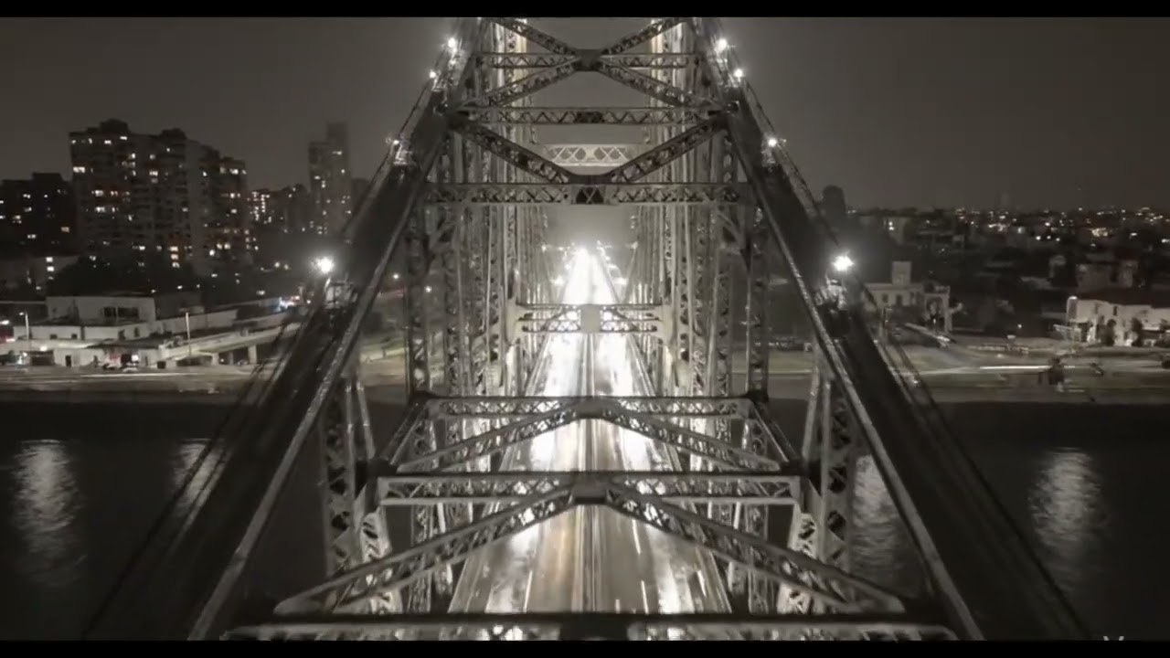 PUENTE COLGANTE SANTA FE.VISTA DE DRONE  Y ACUATICA.