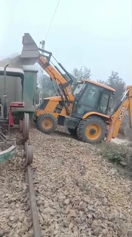 Hopper loading - YouTube