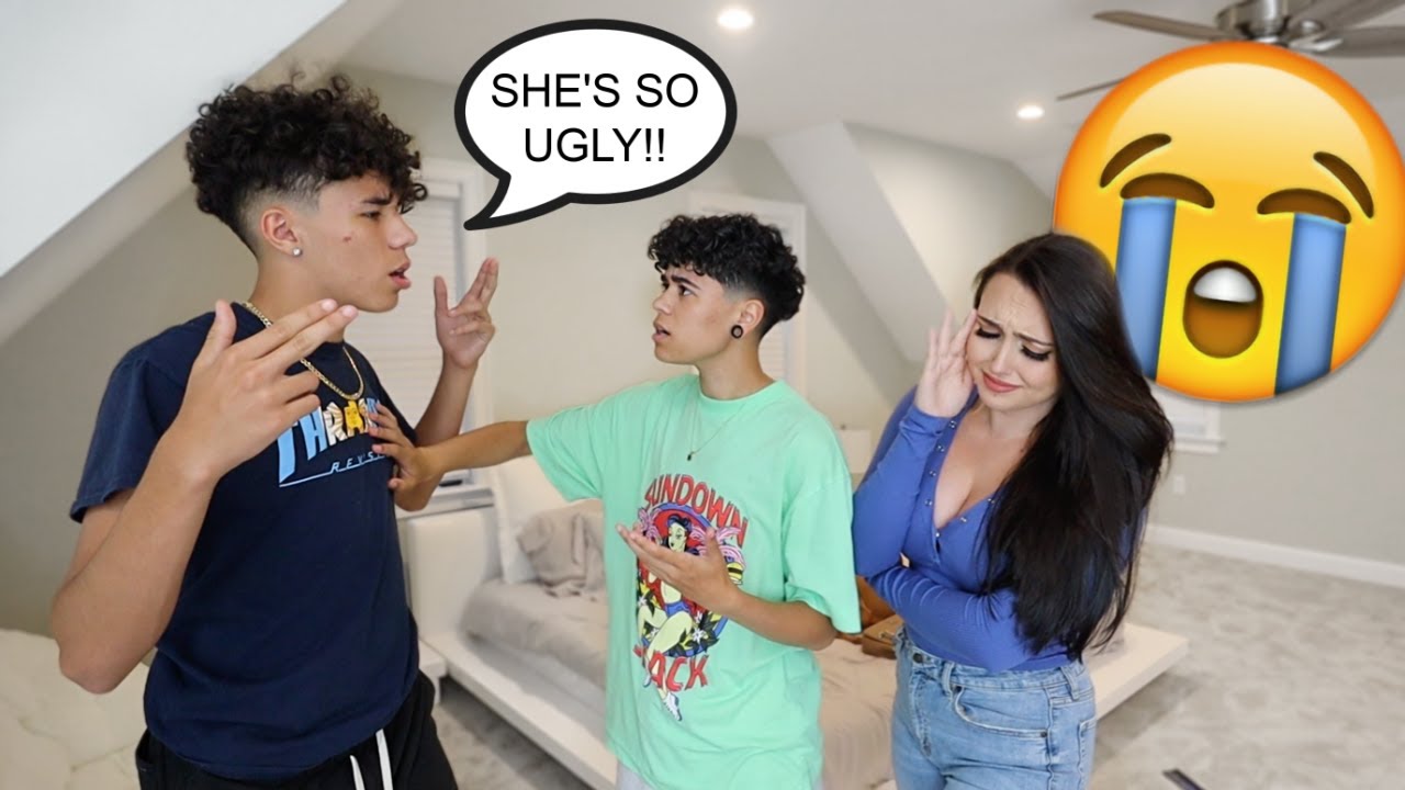 Его брат плохо со мной обращается, чтобы посмотреть на его реакцию.