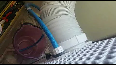 Como drenar a água do ar condicionado?