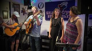 Somebody Loves You - Live at the Note