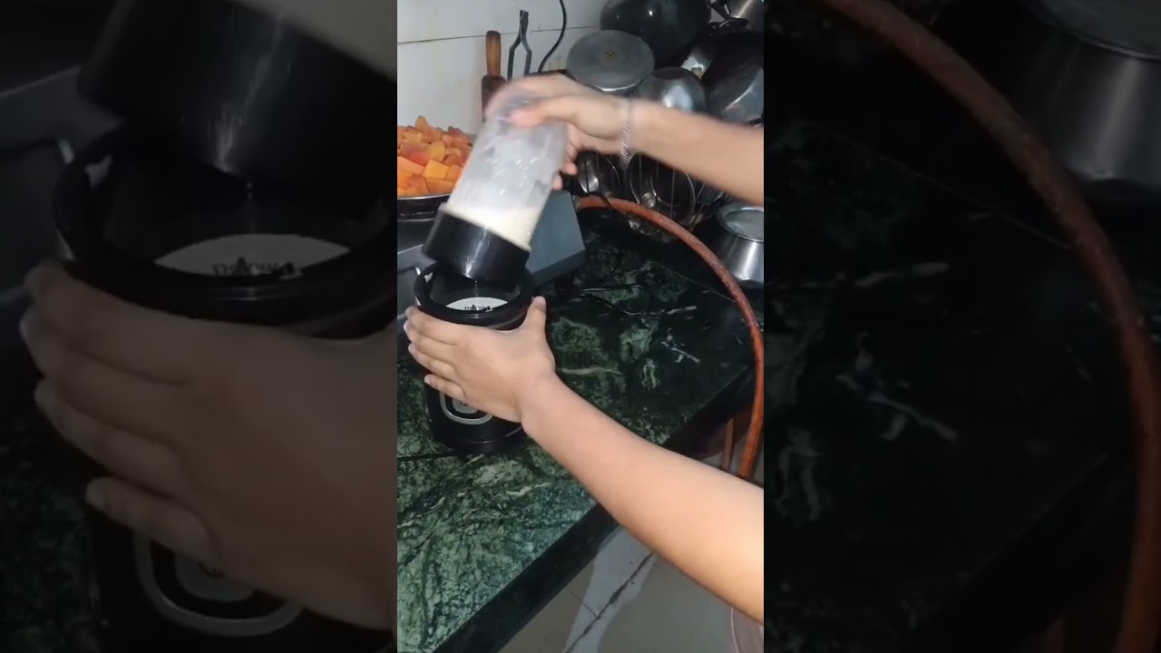 Day - 3 Aaj humne new blender mein banaya banana shek 🤤🥛